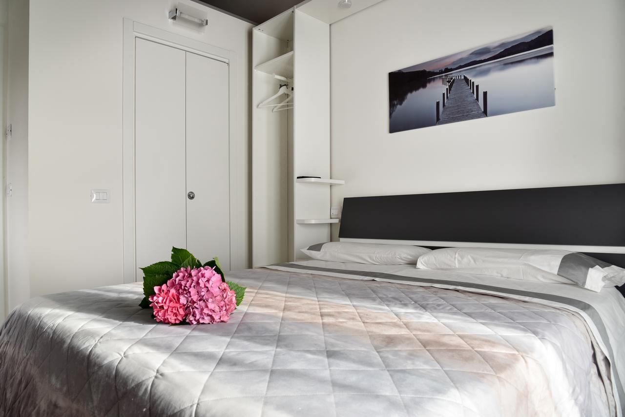 La Terrazza Sulle Vigne B&B Corte Franca Luaran gambar