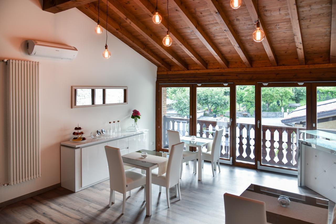 La Terrazza Sulle Vigne B&B Corte Franca Luaran gambar